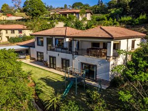3 Bed Townhouse in Forest Hills