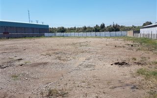 3000 m² Land available in Spartan