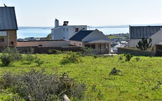 1282 m² Land available in Myburgh Park