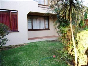 3 Bed Townhouse in Sunninghill