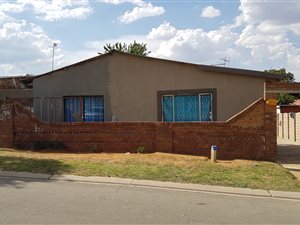 3 Bed House in Reiger Park