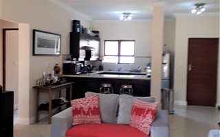 2 Bedroom Apartment in Carlswald Estate