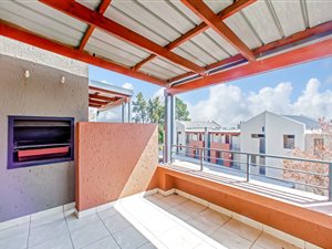 2 Bed Apartment in Bryanston