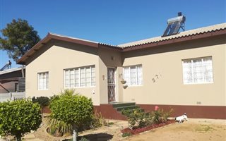 3 Bedroom House in Nababeep