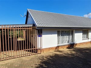 3 Bed House in Orient Heights