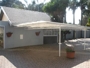 4 Bed House in Elma Park