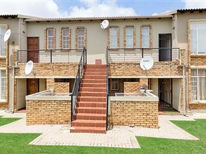 2 Bed Apartment in Laser Park