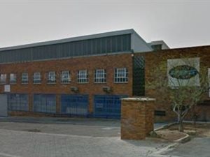 335 m² Industrial space in Strydompark