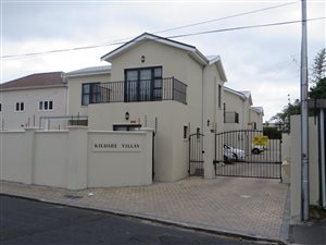 3 Bed Townhouse in Newlands