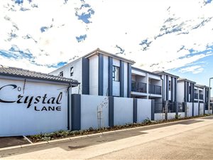 3 Bed Apartment in Parklands