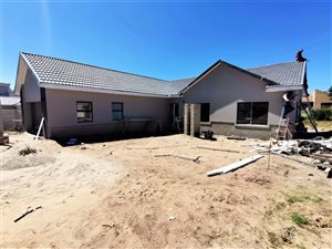 3 Bed House in Reebok