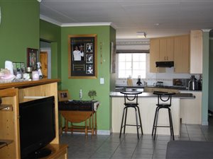 2 Bed Apartment in Erasmuskloof