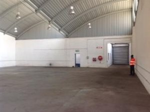 682 m² Industrial space in Manufacta