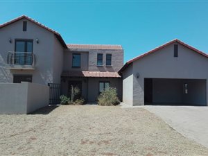 4 Bed House in Melodie
