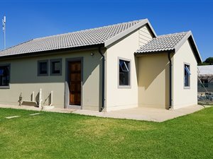 3 Bed House in Kya Sands