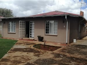 3 Bed House in Carletonville