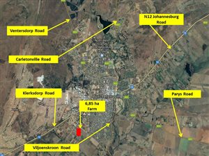 6.8 ha Farm in Wilgeboom AH
