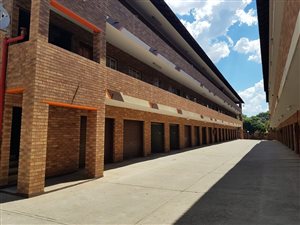 1 Bed Flat in Rustenburg Central
