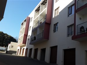 2 Bed Apartment in Woodhurst