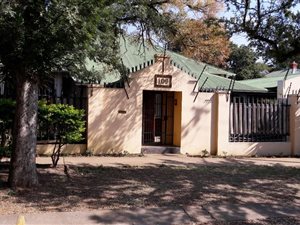 5 Bed House in Sunnyside
