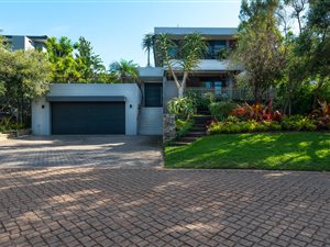 3 Bed House in Brettenwood Coastal Estate
