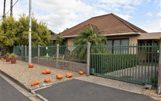 3 Bedroom House in Denneburg