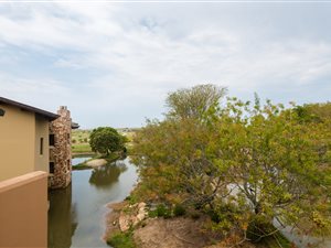 2 Bed Apartment in Oubaai and surrounds