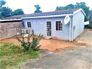 2 Bed House in Trenance Park