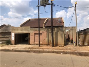 3 Bed House in Krugersdorp Central