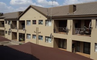 2 Bedroom Apartment in Vanderbijlpark SE
