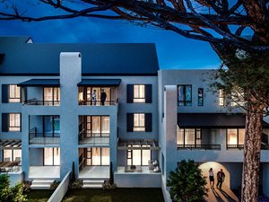1 Bed Apartment in Somerset West Central