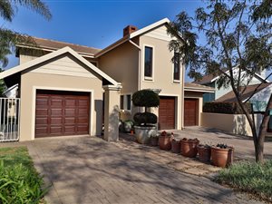 4 Bed House in Woodlands Estate