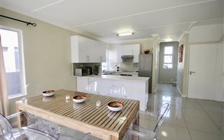 3 Bedroom Townhouse in Eagle Canyon Golf Estate