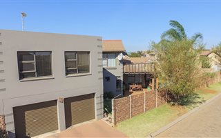 3 Bedroom Cluster in Glen Marais