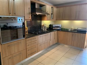 3 Bed House in Oakglen