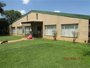 8.5 ha Farm in Potchefstroom Central