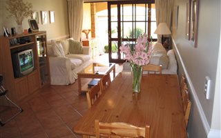 2 Bedroom Apartment in River Club