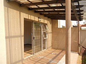 2 Bedroom Apartment in Greenstone Hill