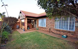 2 Bedroom Townhouse in Highveld