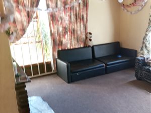 5 Bed House in Klein Begin