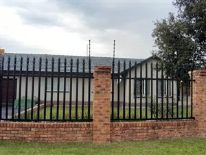 3 Bed House in Van Dyk Park