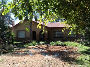 8.5 ha Farm in Pretoria West