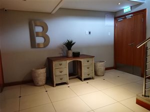 60 m² Office Space in Meerensee