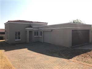 3 Bed House in Heatherview