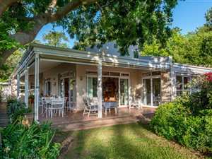2 Bed House in Erinvale Estate