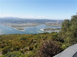 12.9 ha Farm in Brenton on Sea