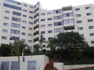 2.5 Bed Apartment in Paradise Valley
