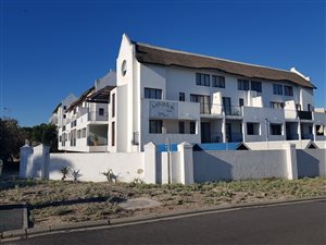 1 Bed Apartment in Melkbosstrand