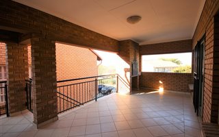 2 Bedroom Apartment in Silver Lakes