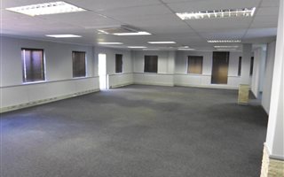 299 m² Office Space in Inanda
